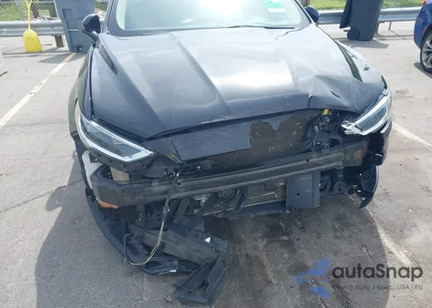 2018 Ford Fusion Hybrid Titanium from USA, damaged, VIN 3FA6P0RU6JR248661